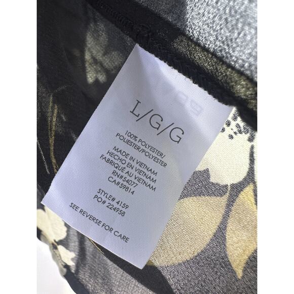 CAbi Cosmo Blouse Black Floral Chiffon Sheer Button Front Top 4159 Size Large - Picture 10 of 13